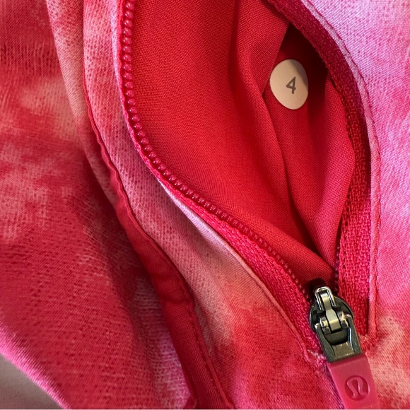 Lululemon Size 4 Beat The Heat Short Tidal Trip Boom Juice Pink Tie Dye. - Picture 6 of 6
